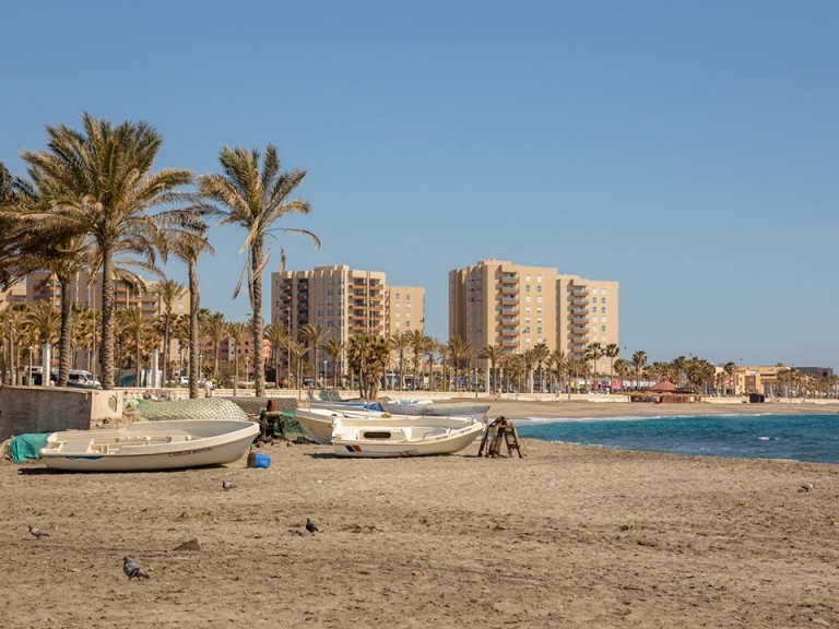 Playa de San Miguel de Almería (El Zapillo)